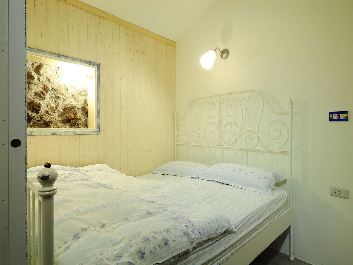 Sunnyrain Hostel Джиуфен Екстериор снимка