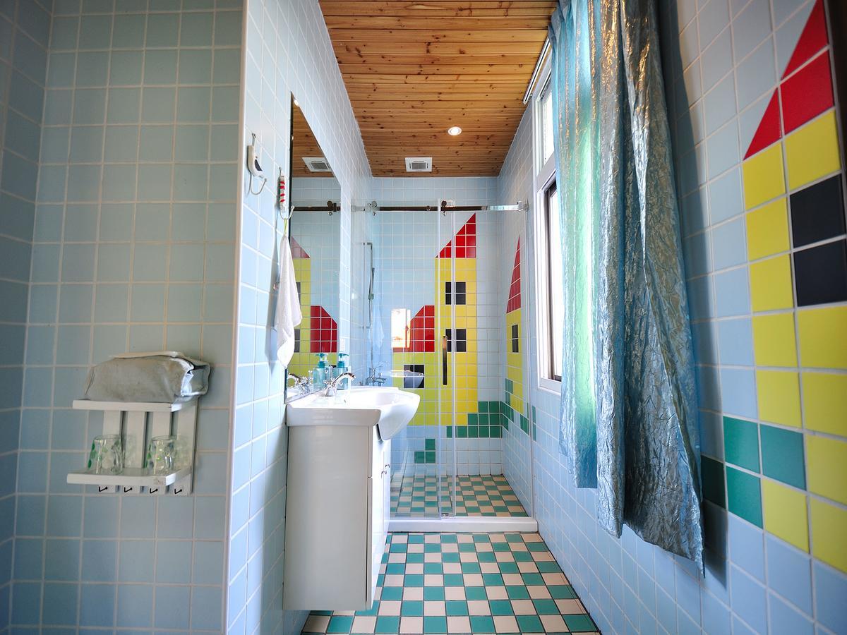 Sunnyrain Hostel Джиуфен Екстериор снимка