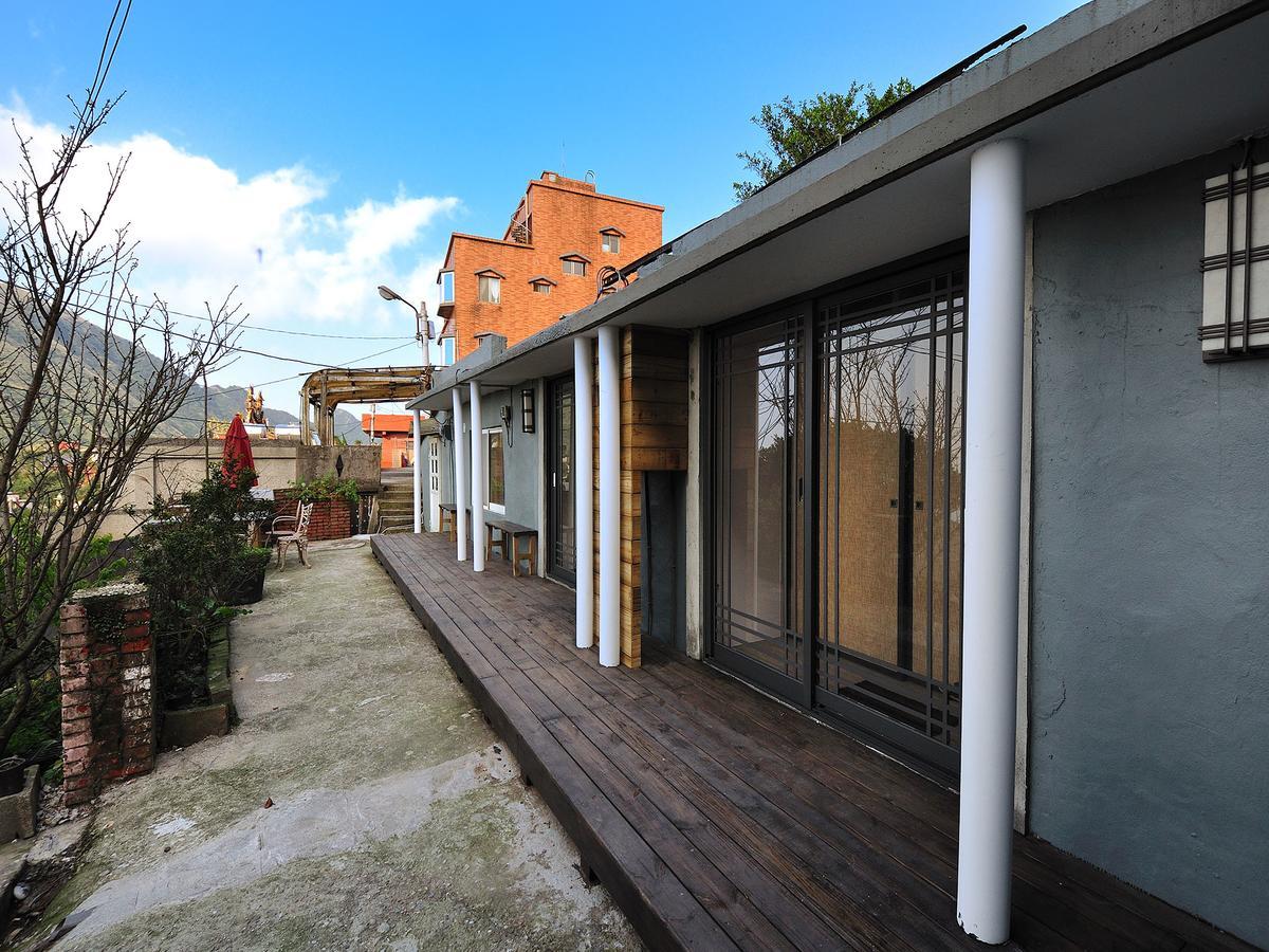 Sunnyrain Hostel Джиуфен Екстериор снимка