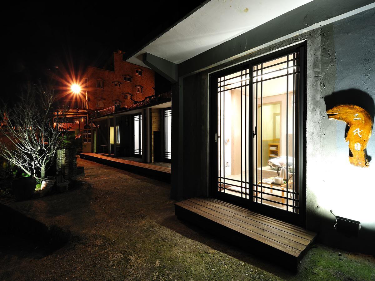 Sunnyrain Hostel Джиуфен Екстериор снимка