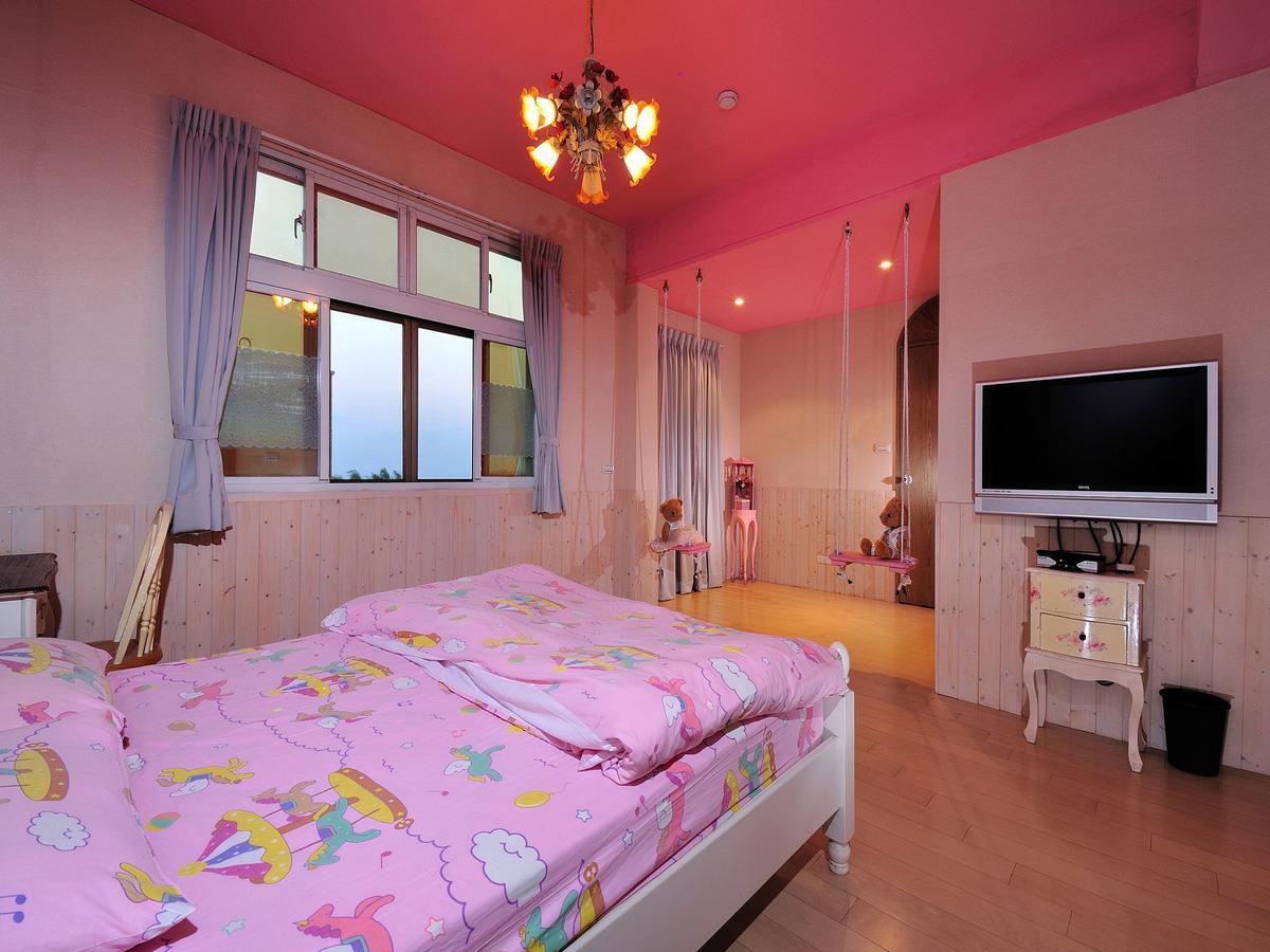 Sunnyrain Hostel Джиуфен Екстериор снимка